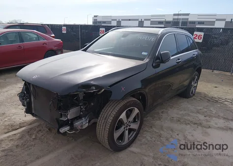 2020 Mercedes-Benz Glc 300 z USA, uszkodzony, nr VIN W1N0G8DB6LV261669